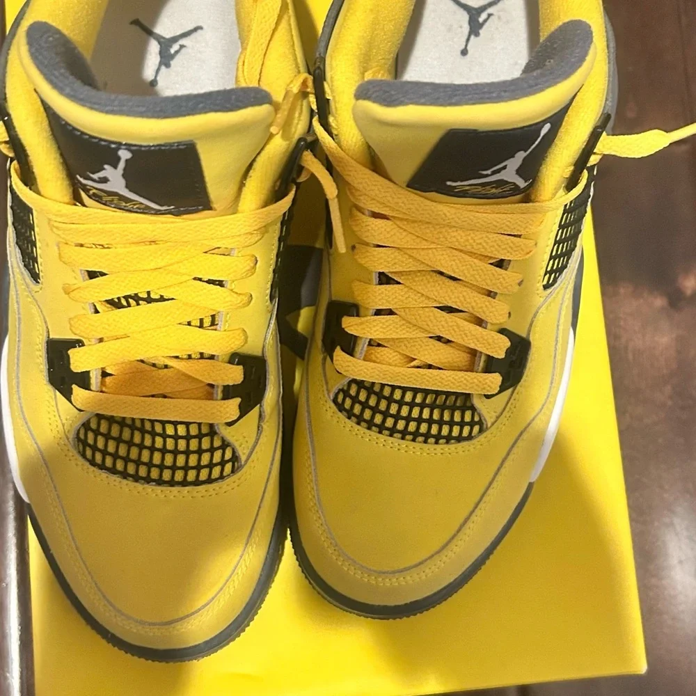 Air Jordan 4 2021 lightning Sneakers - Picture 2 of 12